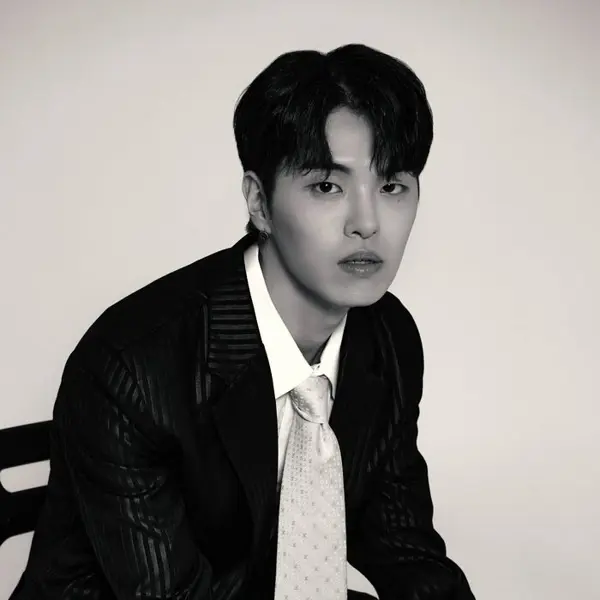 Hajoon 갤러리 이미지