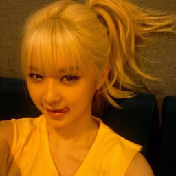 Noh Yiyoung gallery image