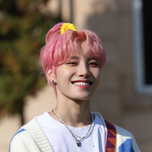 Larawan sa gallery ni Choi In