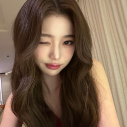 Wonyoung gallery image