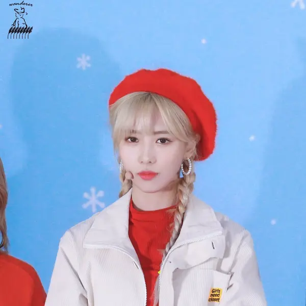 Yoohyeon gallery image