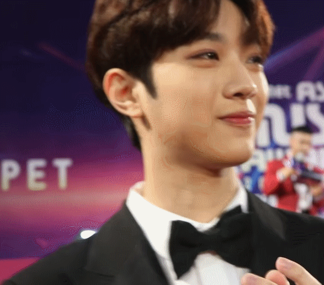Kuanlin gif