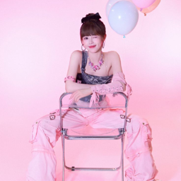 Ouyang Chengxi gallery image