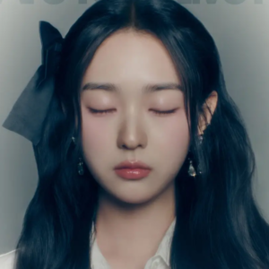 Kim ChaeYeon gallery image