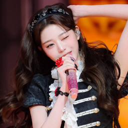 Wonyoung gallery image