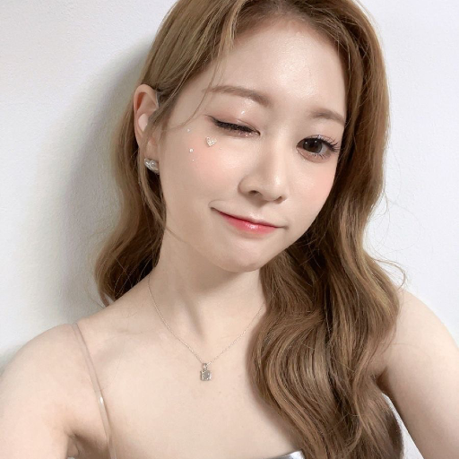 Bora gallery image