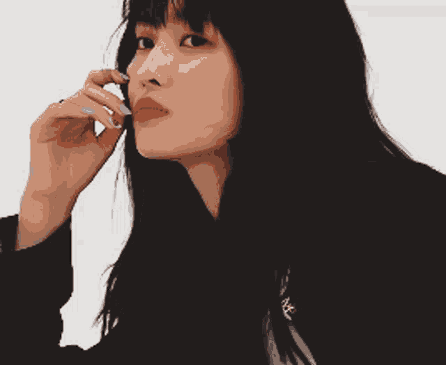 Momo gif