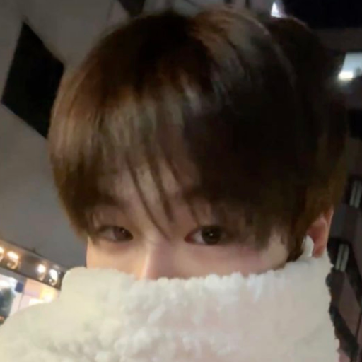 Imej galeri Kim Heesoo