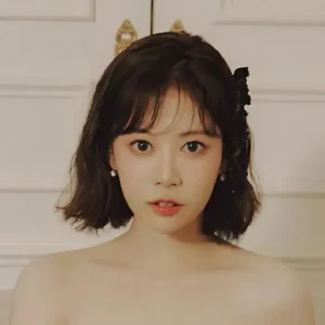 Bora gallery image