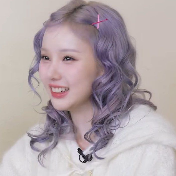 Eunha gallery image