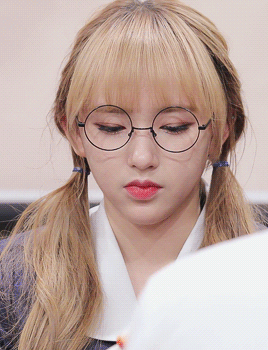 Cheng Xiao gif