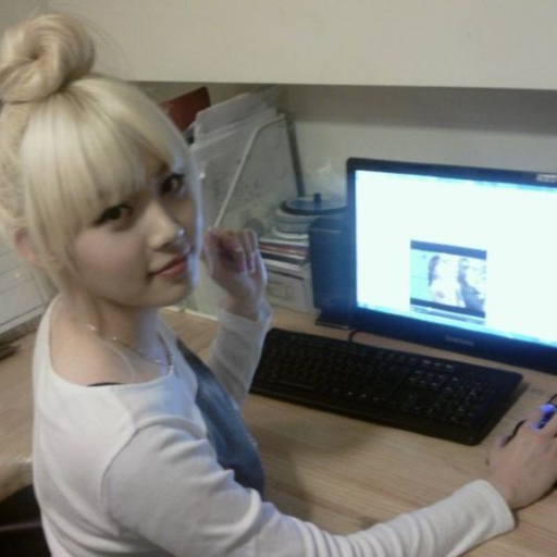Yura gallery image
