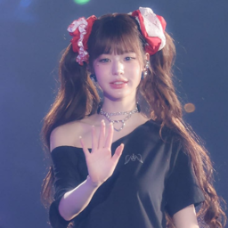 Wonyoung gallery image