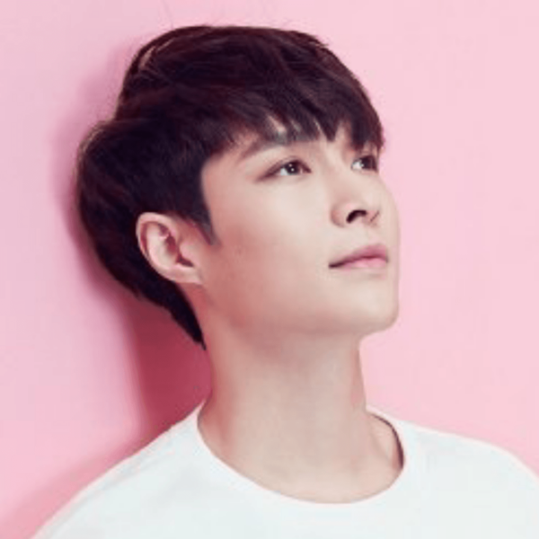 Lay Zhang gallery image