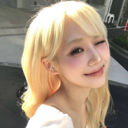 Yoon SeoYeon gallery image