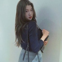 Baek Yerin gallery image