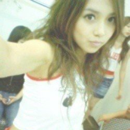 Ahyoomee gallery image