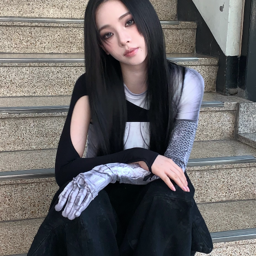 Karina 1