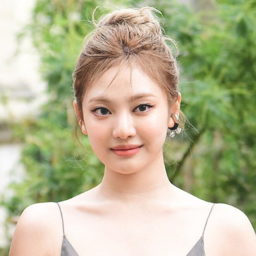 Ningning gallery image