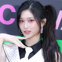 Leeseo gallery image