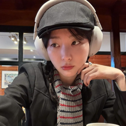 Seulgi gallery image