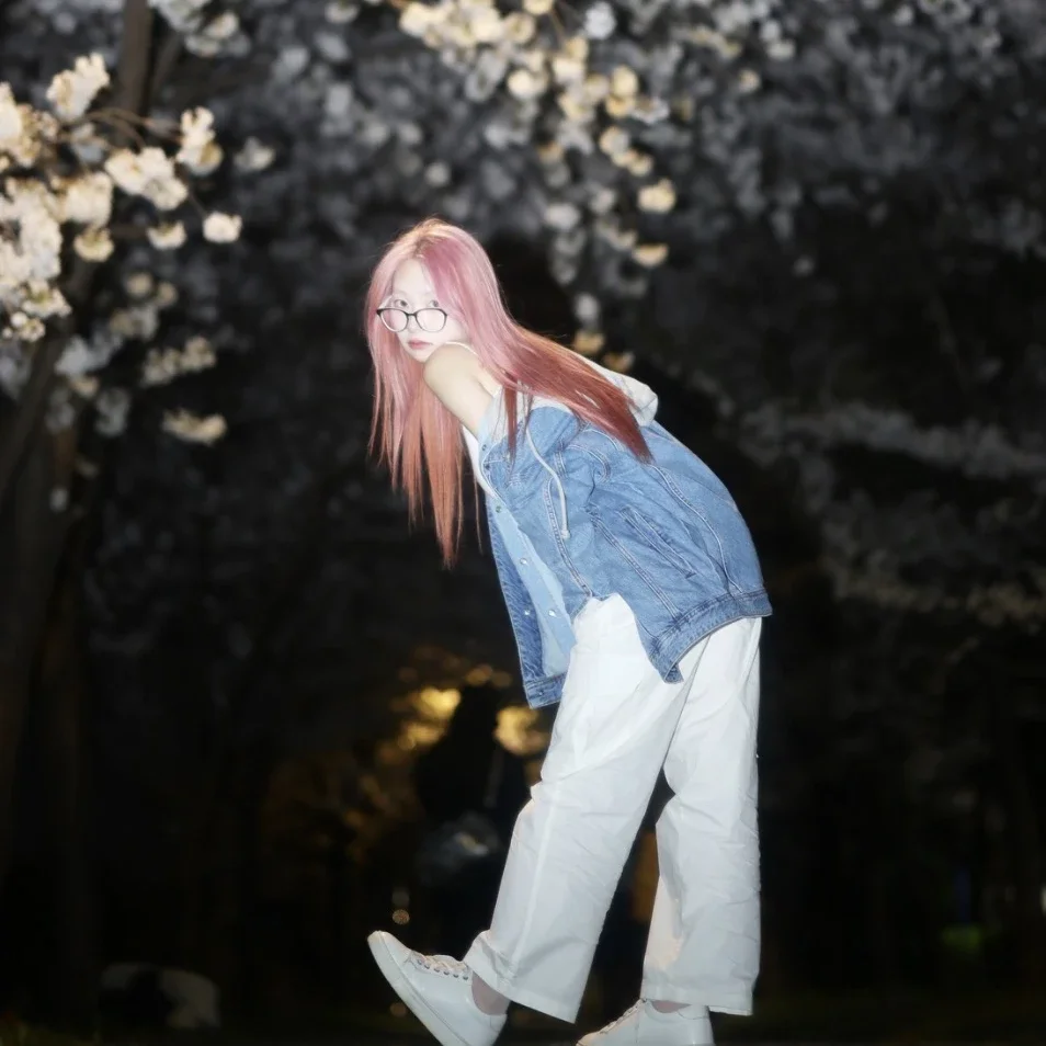 Minji gallery image