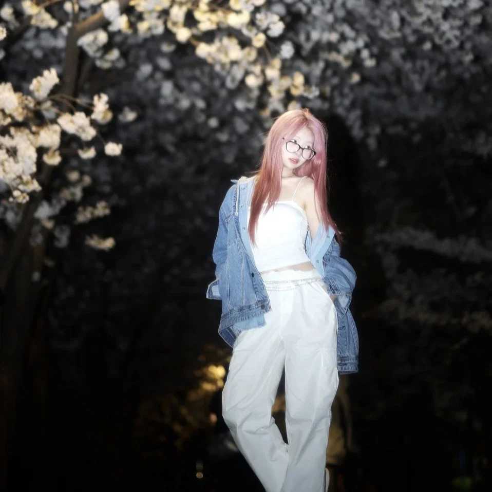 Minji gallery image