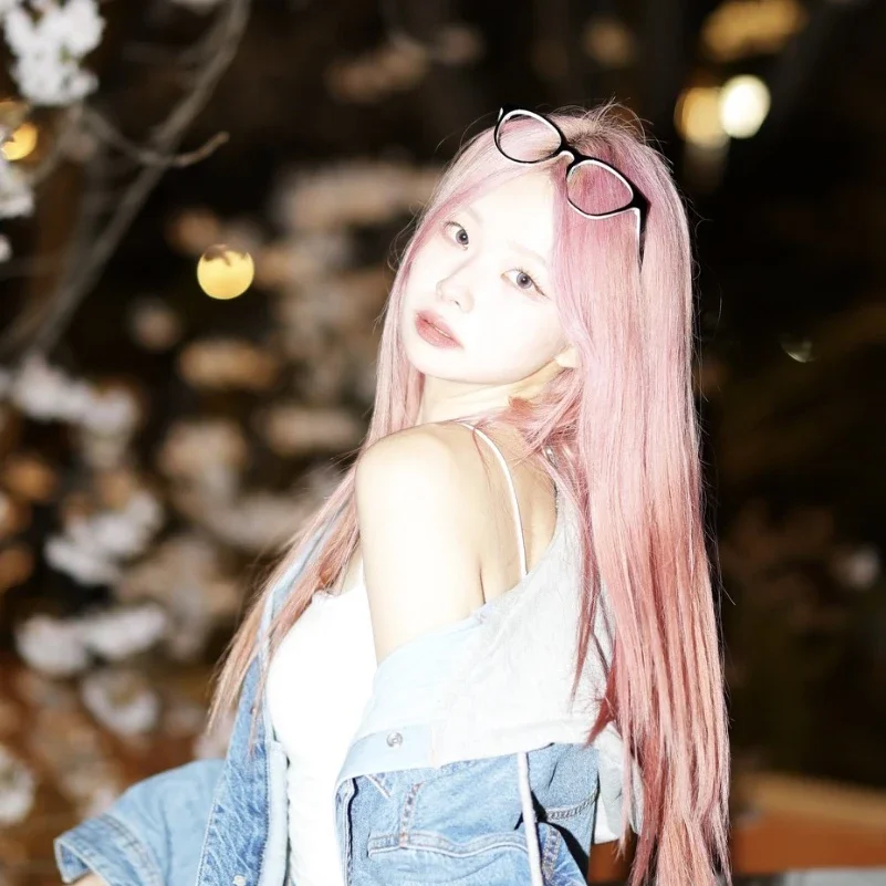 Minji gallery image