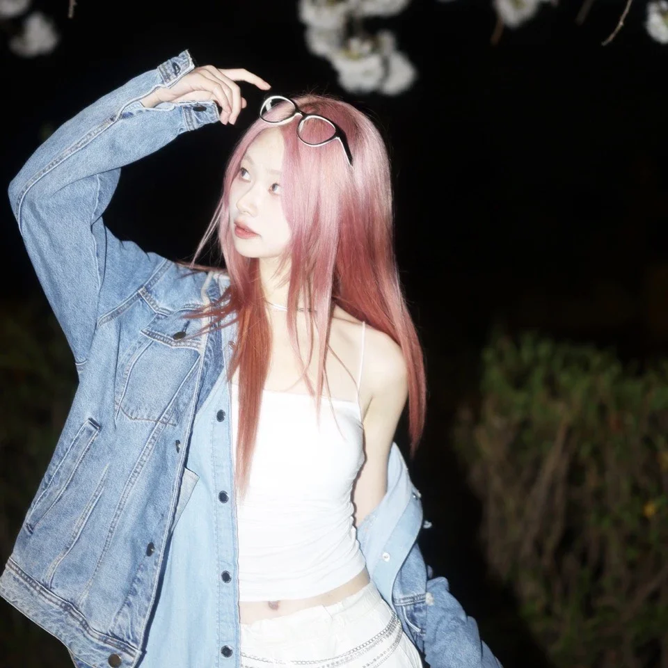 Minji gallery image