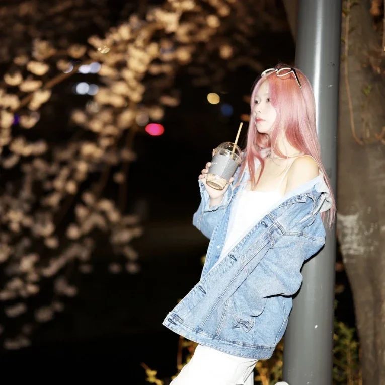 Minji gallery image