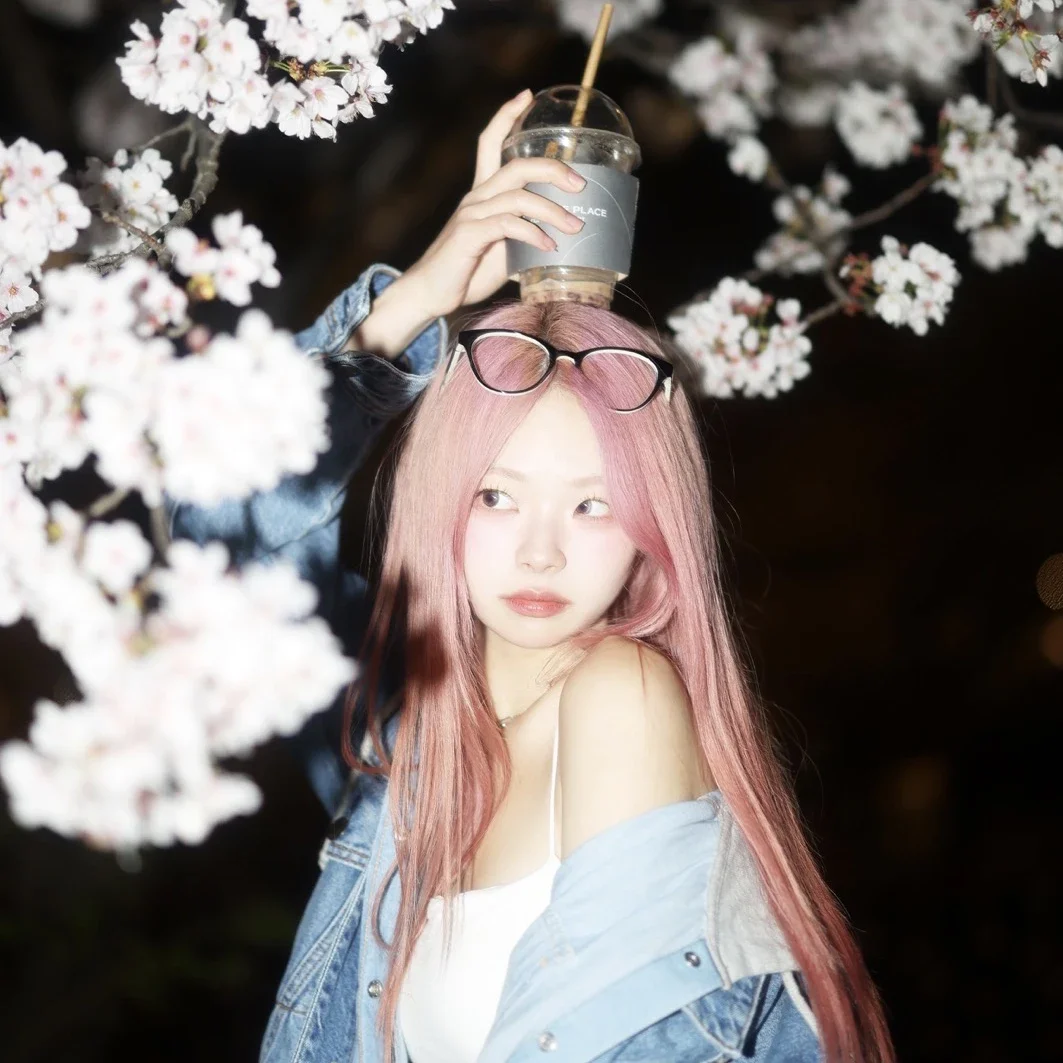 Minji gallery image