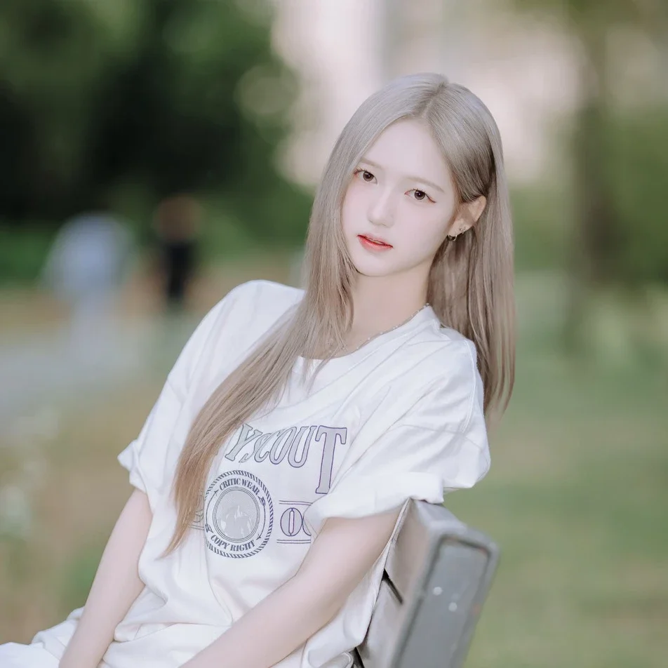 Youngeun gallery image