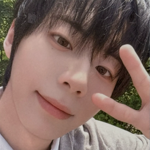 Jeongwoo 4