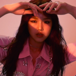 Minnie gallery image