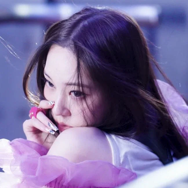 Youngseo gallery image
