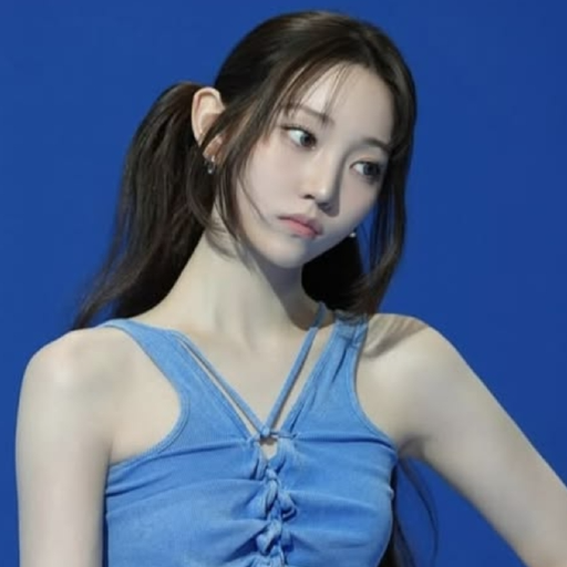 Youngseo gallery image