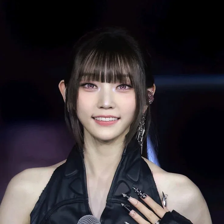 Youngseo gallery image