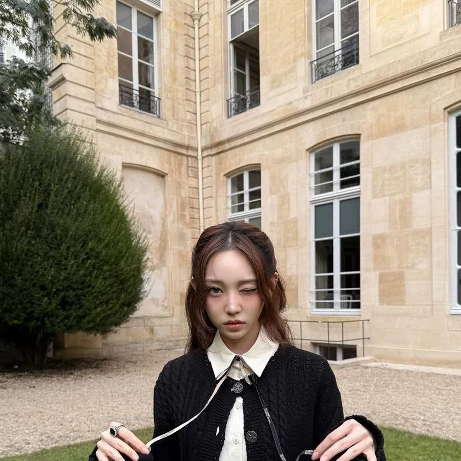 Youngseo gallery image
