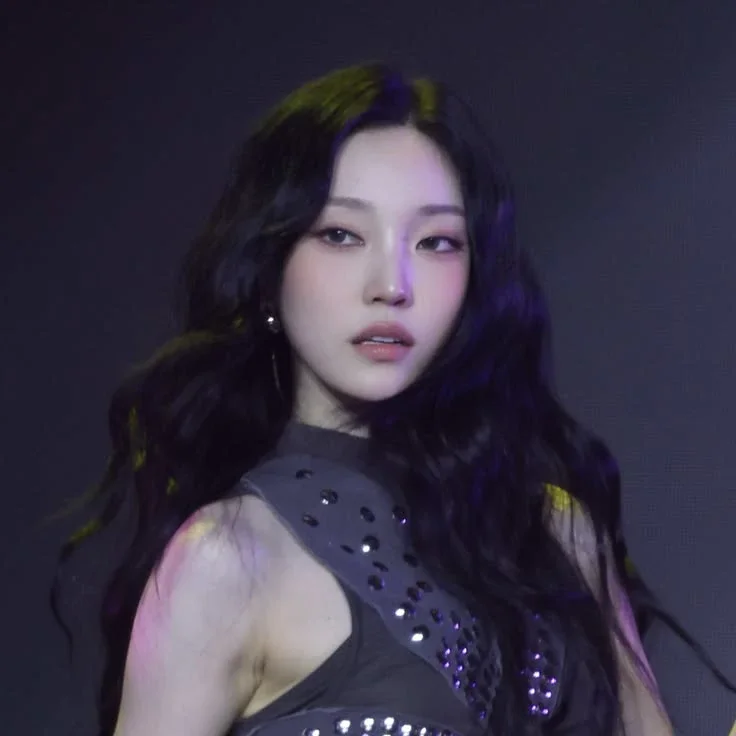 Youngseo gallery image