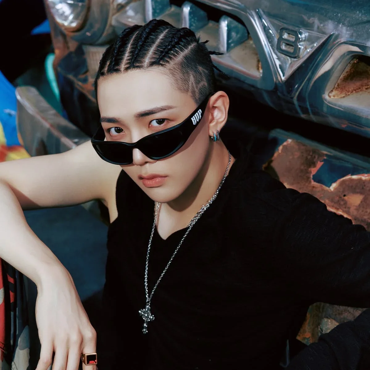 Hyunbin gallery image