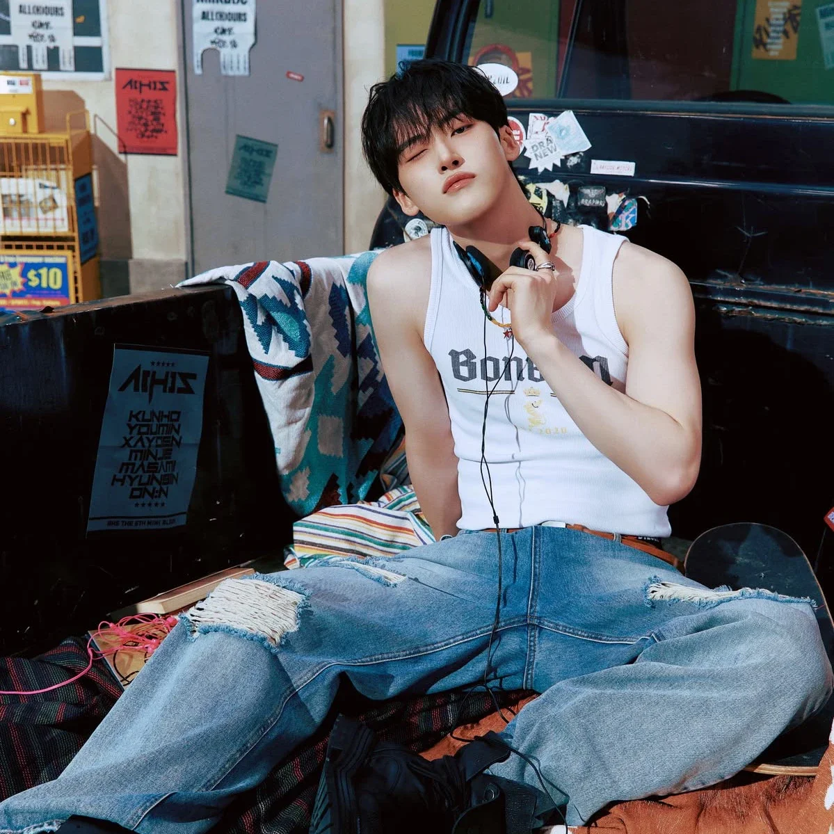 Youmin gallery image