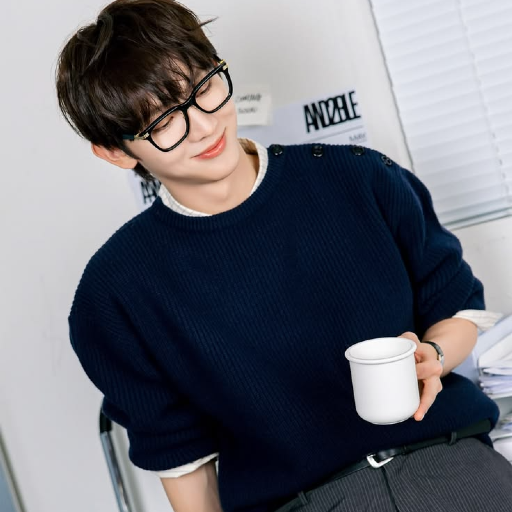 Yoo Seungeon gallery image