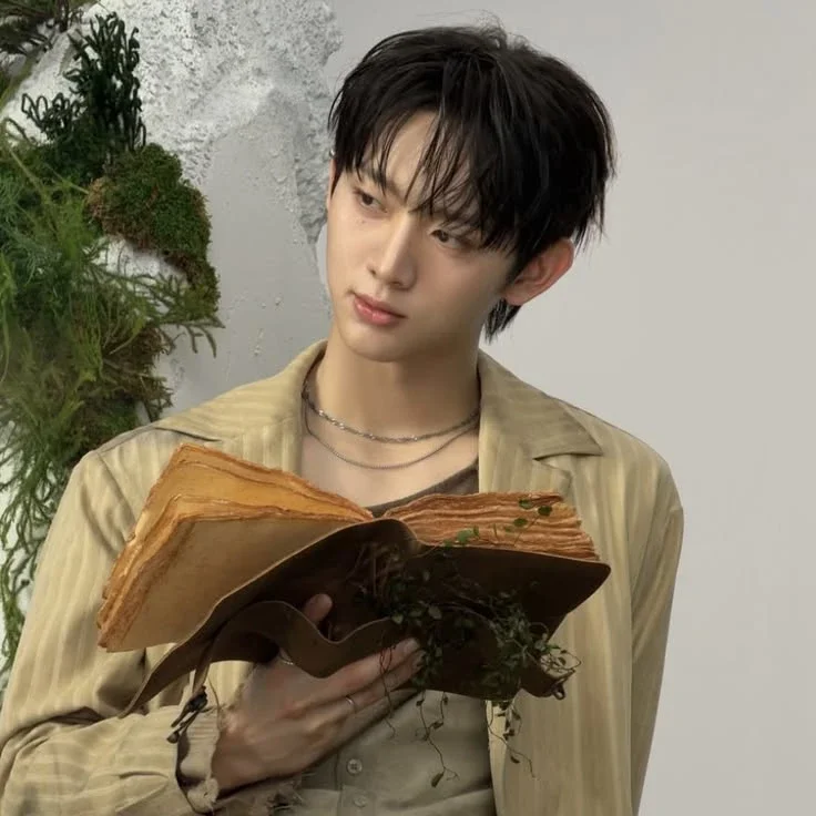 Yoo Seungeon gallery image