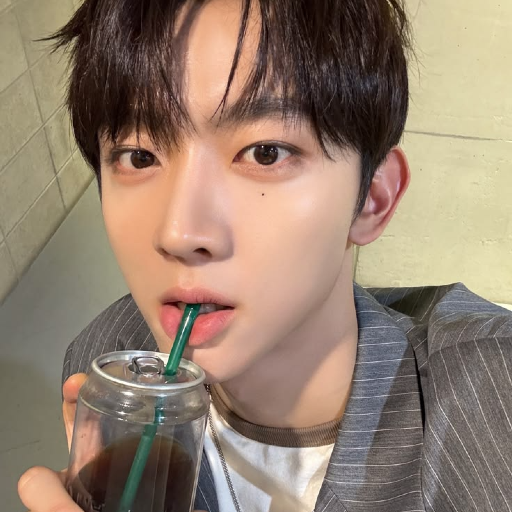 Yoo Seungeon gallery image