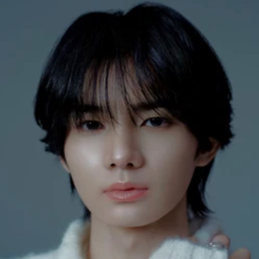 Hikaru gallery image