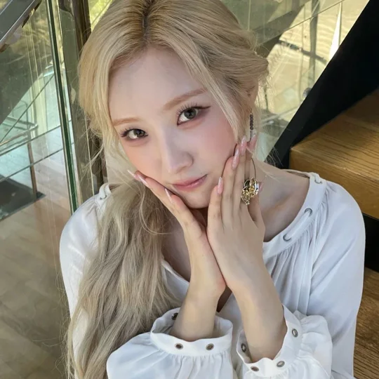 HaSeul 2