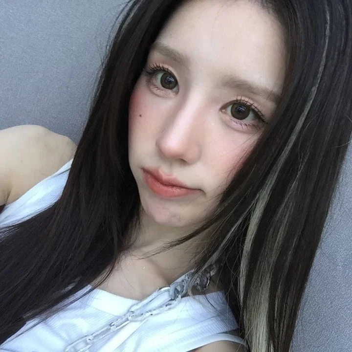 Heejin gallery image
