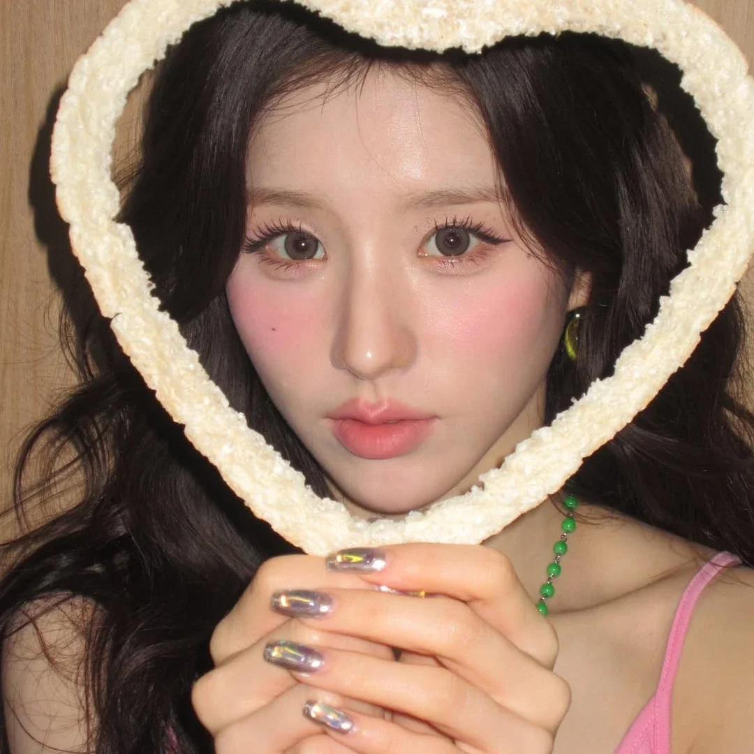 Heejin gallery image
