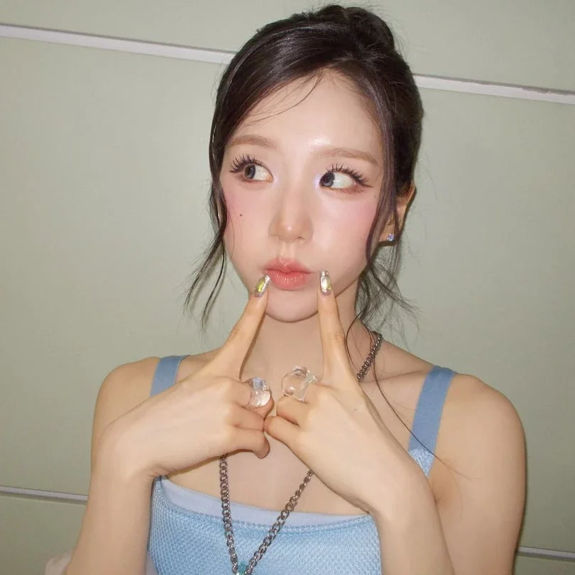 Heejin gallery image