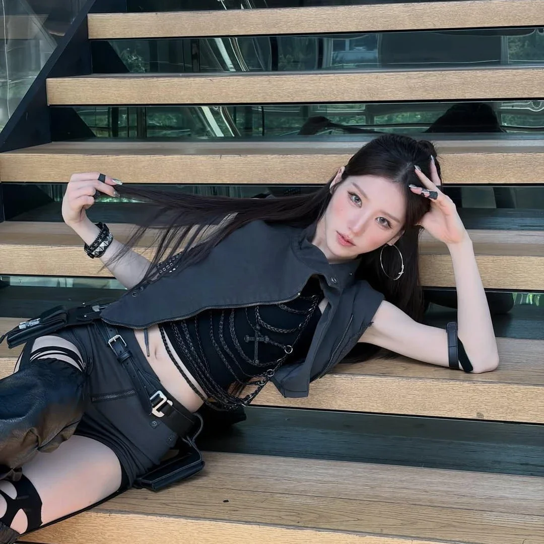 Heejin gallery image